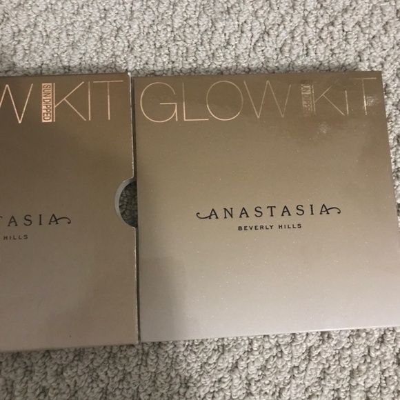 ANASTASIA GLOW KIT - Picture 4 of 4